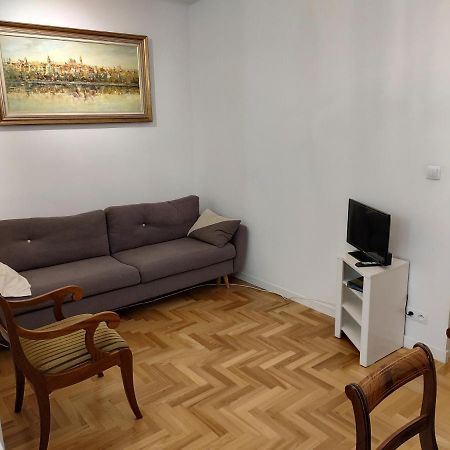 Apartamento Apartament Przy Starym Miescie Varsovia Exterior foto