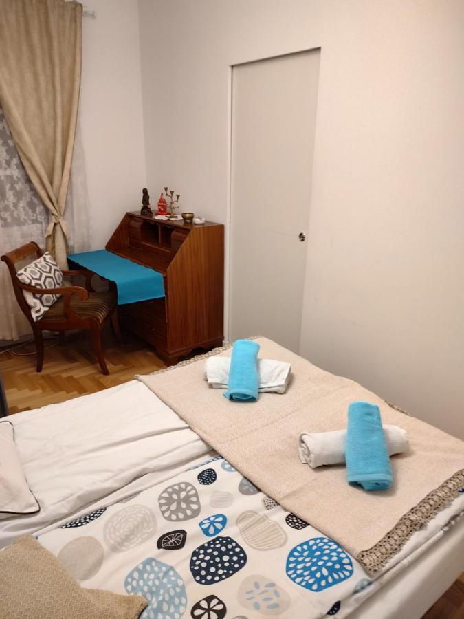 Apartamento Apartament Przy Starym Miescie Varsovia Exterior foto
