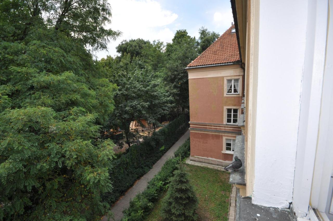 Apartamento Apartament Przy Starym Miescie Varsovia Exterior foto